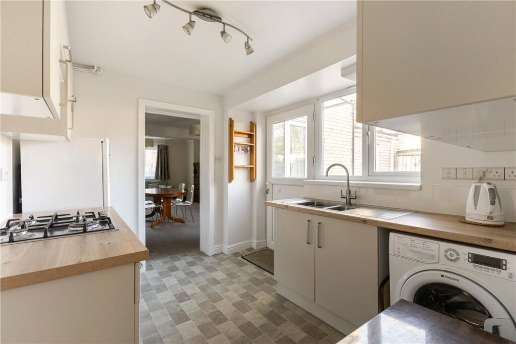 Town Close, Sawston, Cambridge, CB22 photo 2