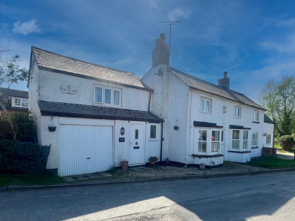 Main image of property: The Green, Lower Boddington, NN11 6YE