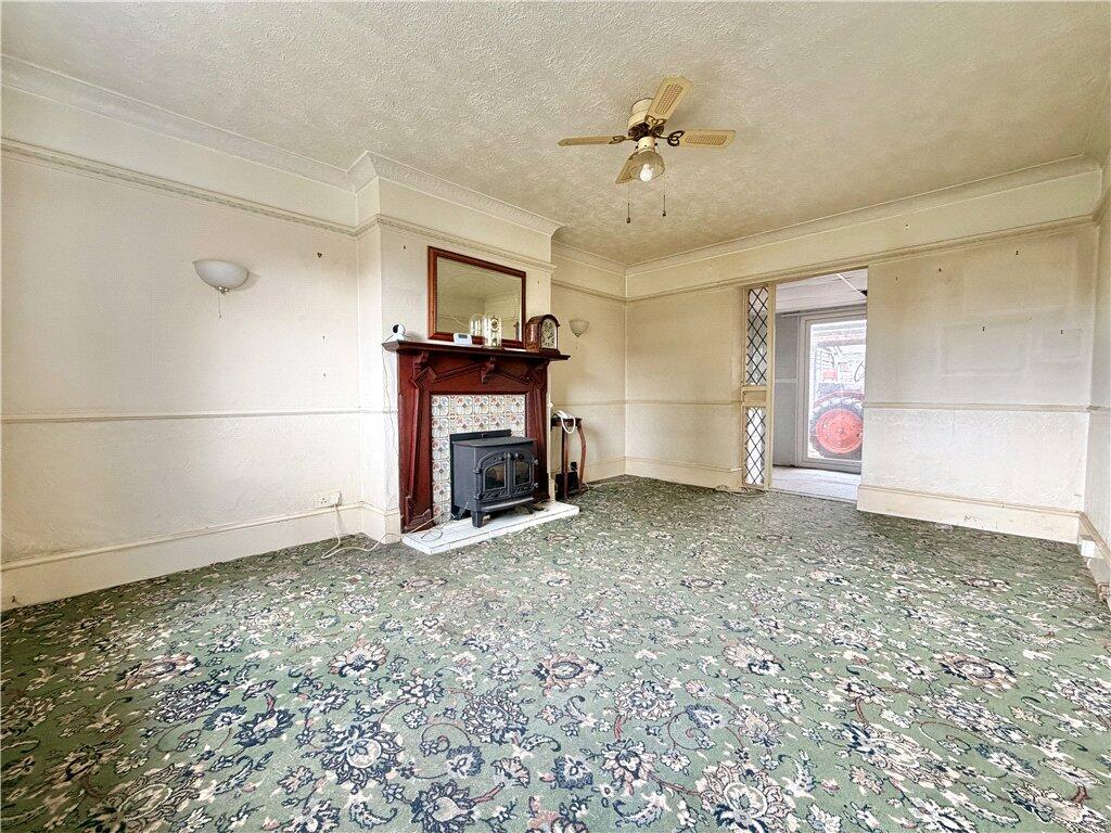 House in Southampton - View 3