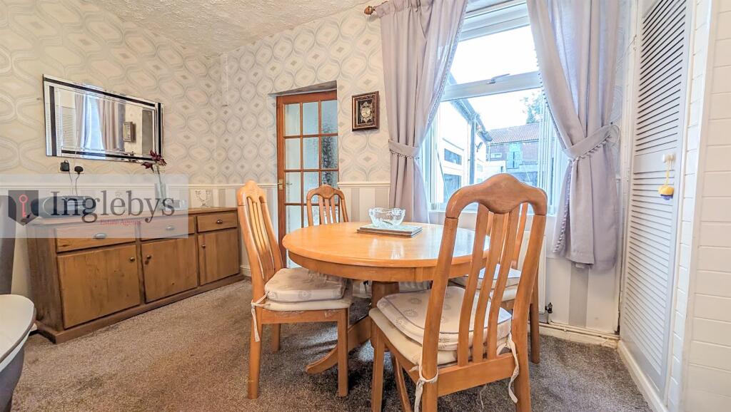 House in Loftus, Redcar and Cleveland - More