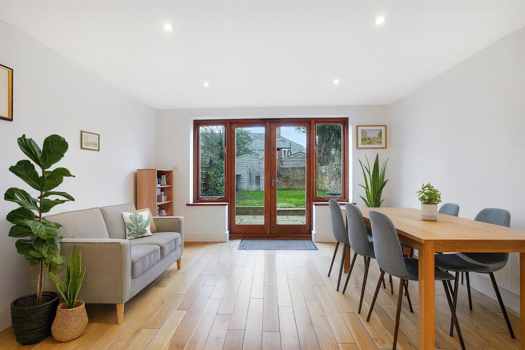 House in Canterbury - View 4