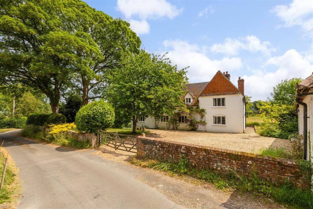 Main image of property: Long Sutton