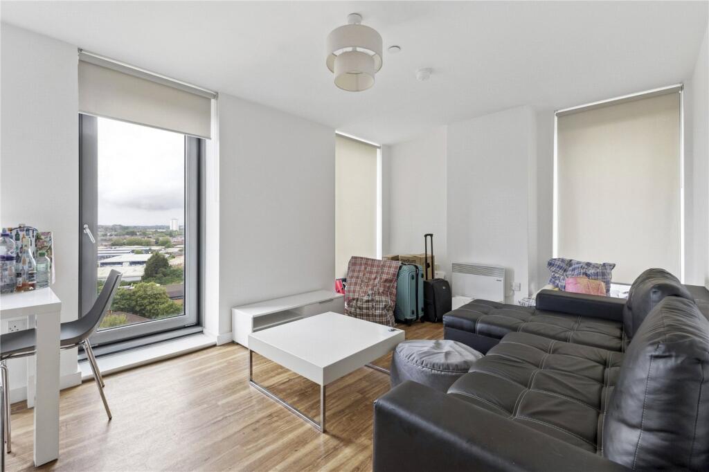 Apartment in Manchester - View 4