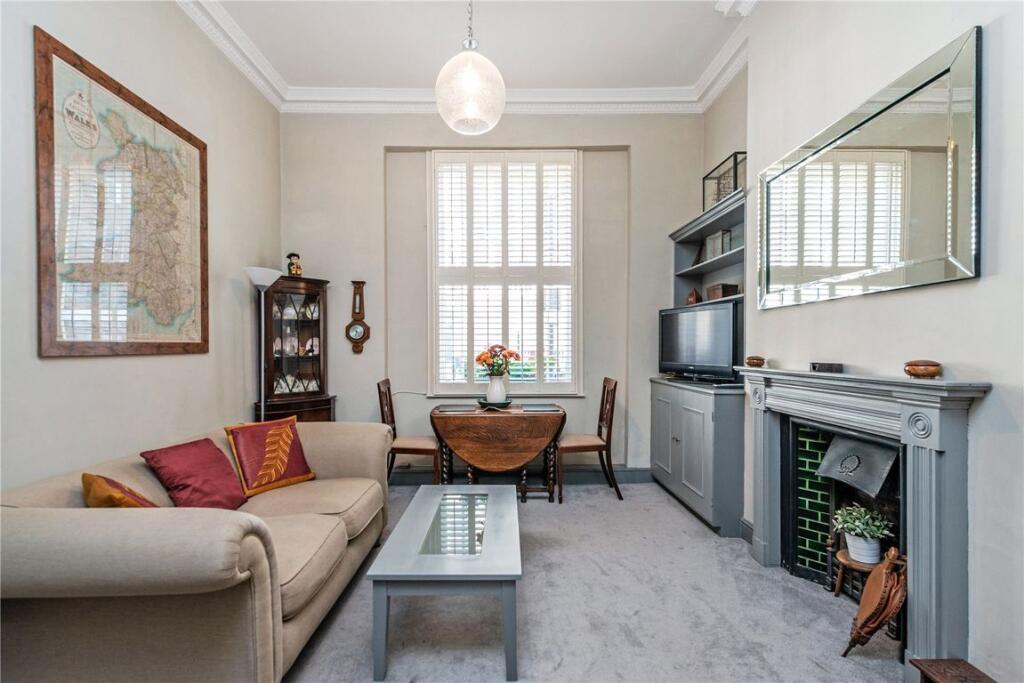 Apartment in London - View 2