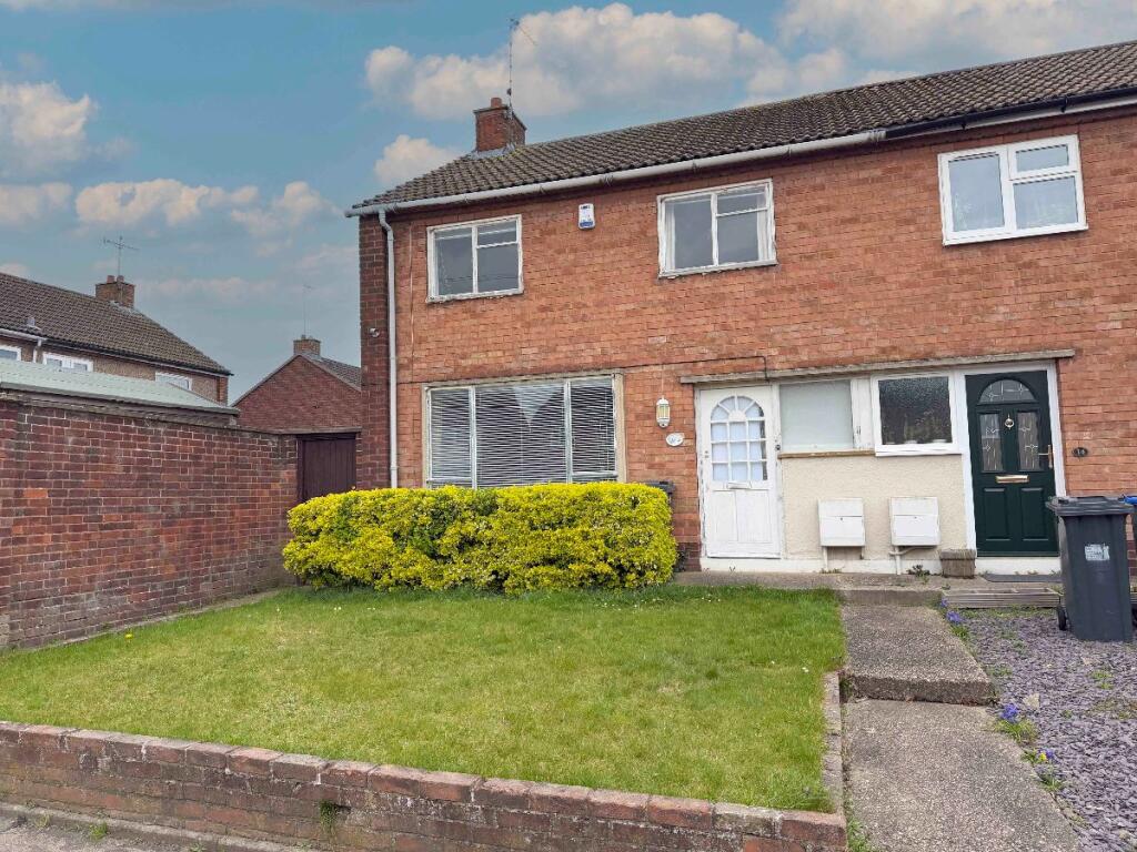 Main image of property: Chesford Crescent, Warwick