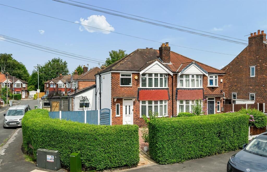 Main image of property: Bloomsbury Lane, Timperley, Altrincham
