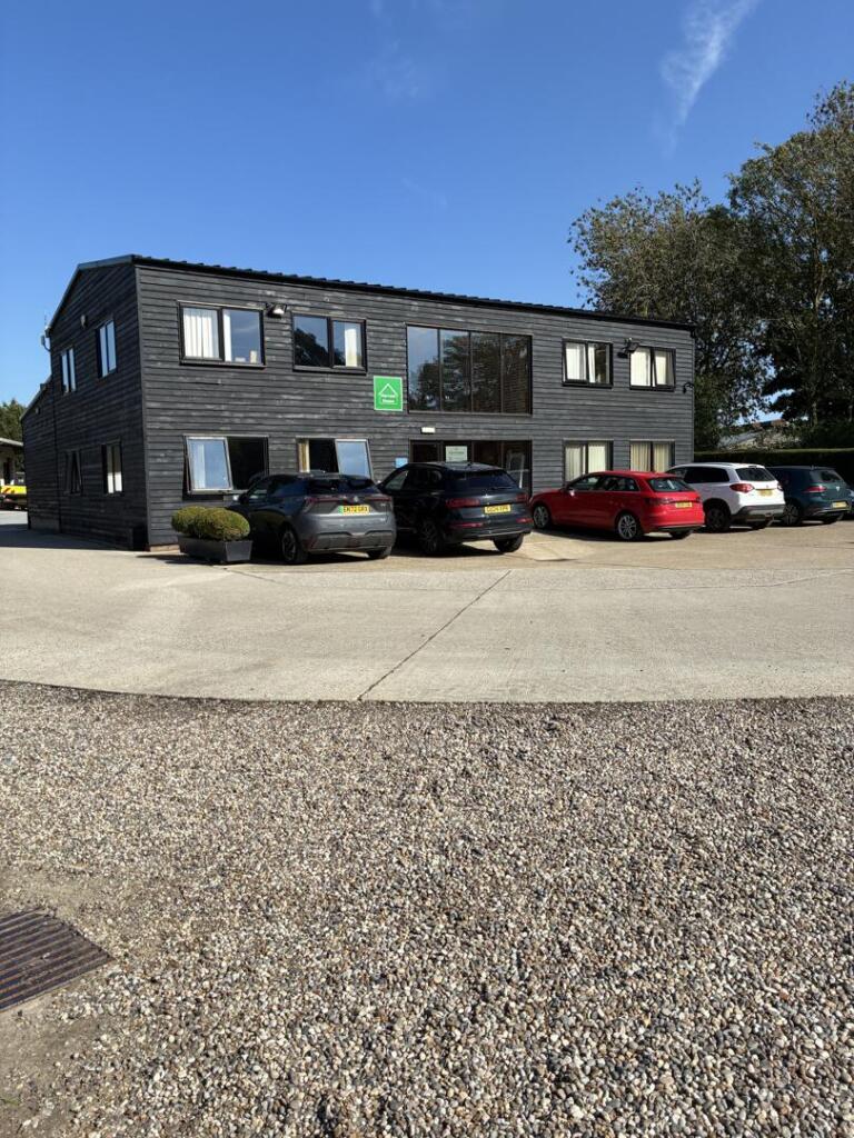 Main image of property: Lynderswood Business Park, Braintree