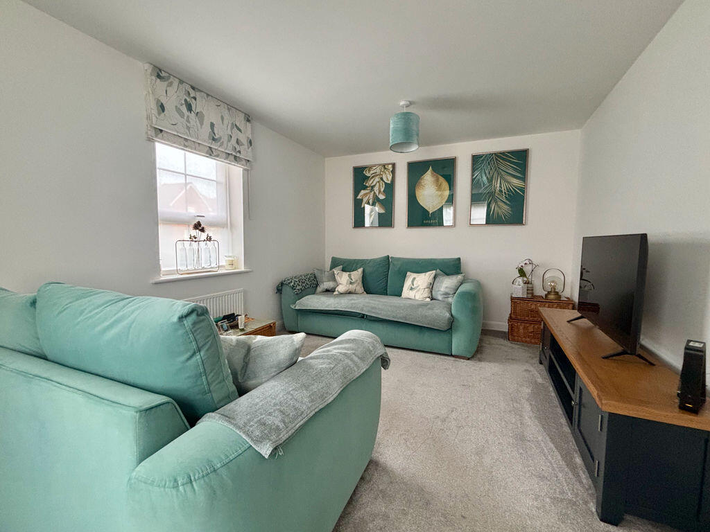 House in Havant, Saxon Corner, Warblington - View 2