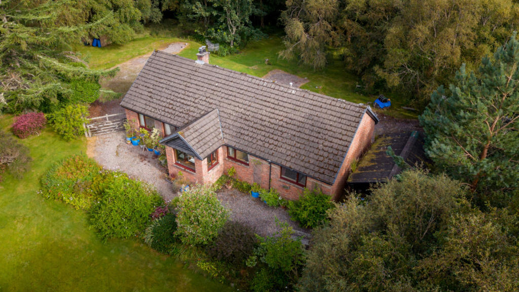 House in Perth, Highland - View 4