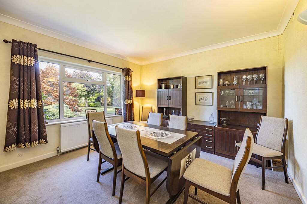 House in Rushcliffe, Tollerton - More
