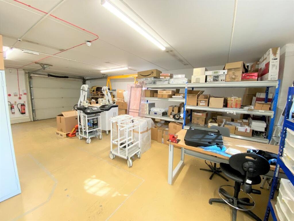Unit 1 Hounslow Business Park 2.JPG