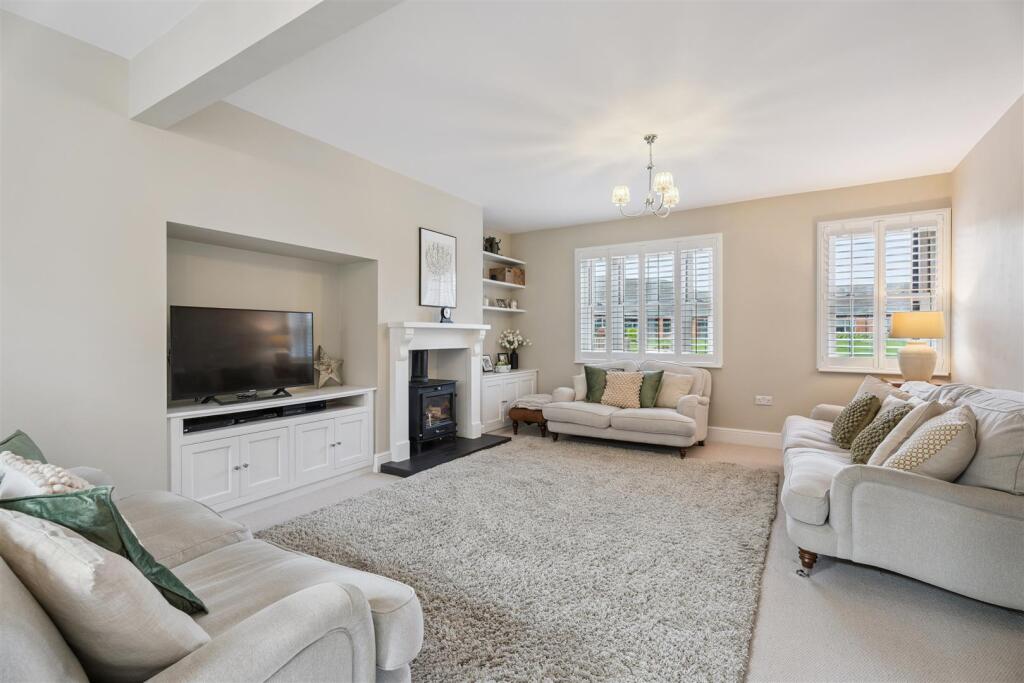 Main image of property: Bradwell Road, Loughton, Milton Keynes