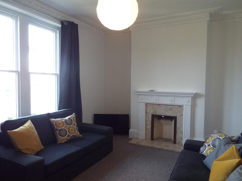 House in Bristol, Tyndall's Park, Cotham - View 3