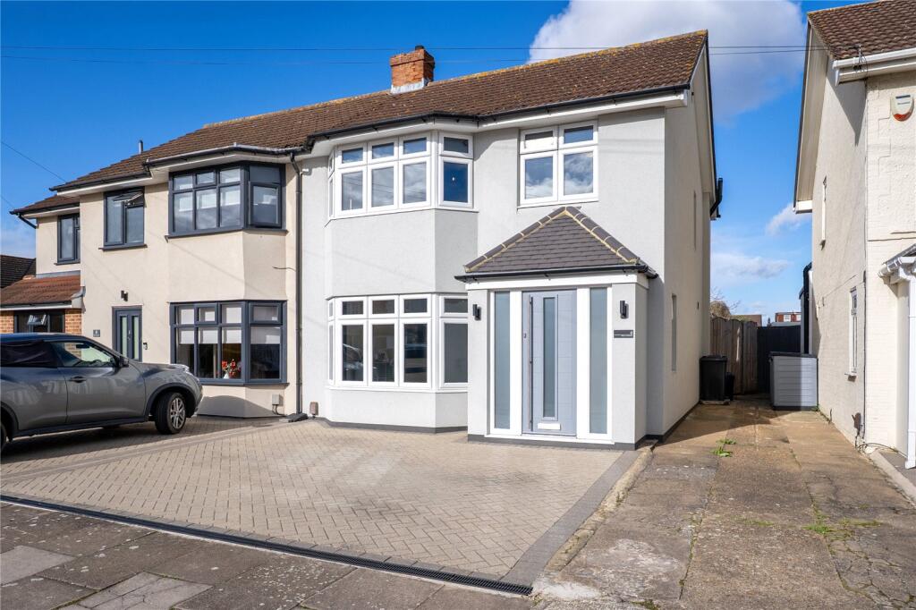 Main image of property: Wells Gardens, Rainham, RM13