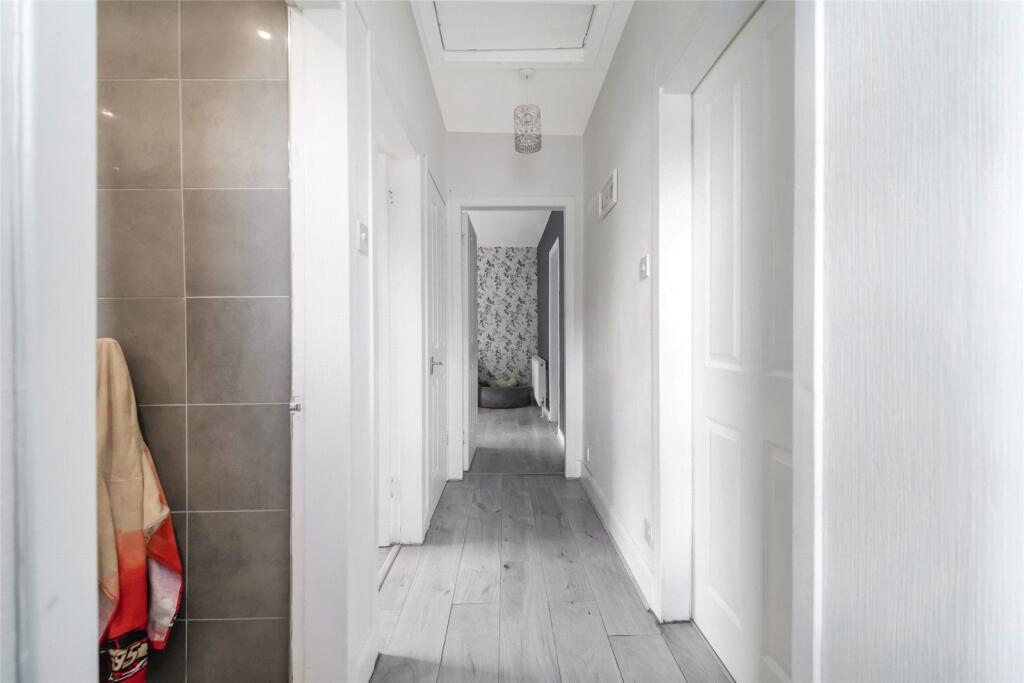 Apartment in Paisley - View 5