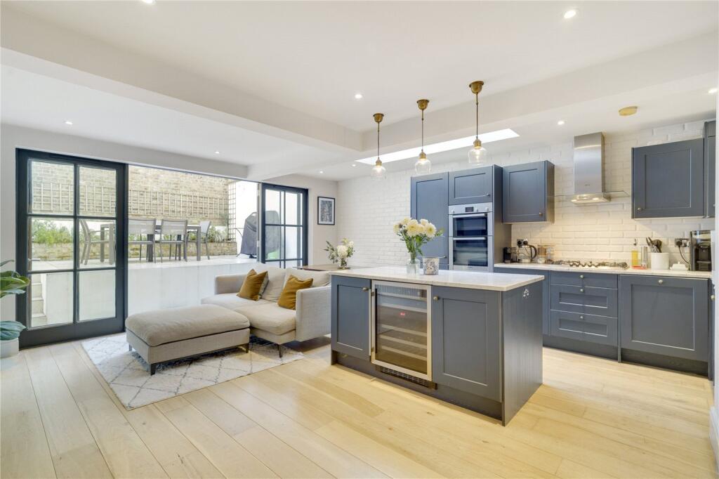 Main image of property: Ilminster Gardens, SW11