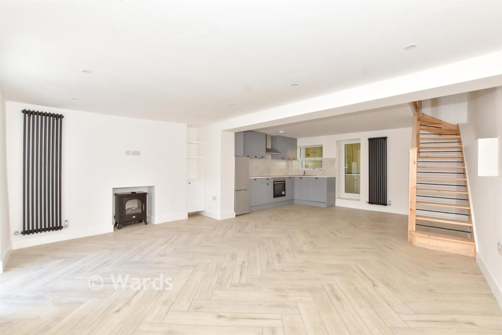 Main image of property: Albion Place, Hythe, Kent