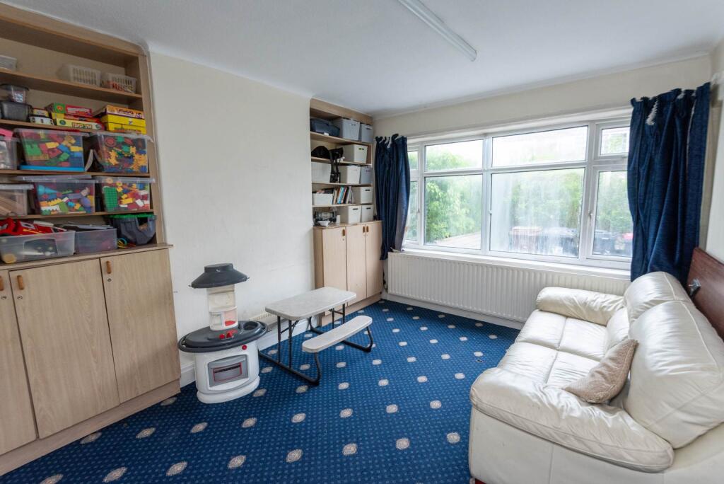 Castleton Road, Salford - View 5