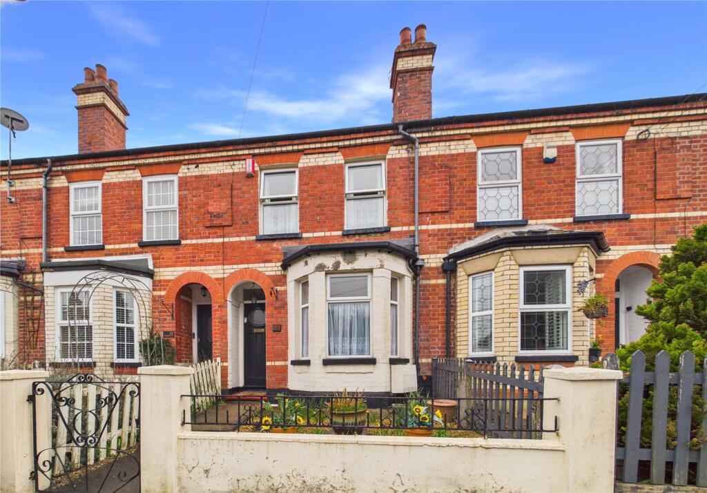 Main image of property: Armour Hill, Tilehurst, Reading, Berkshire, RG31