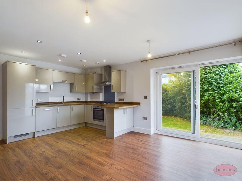 Apartment in Bournemouth - View 5