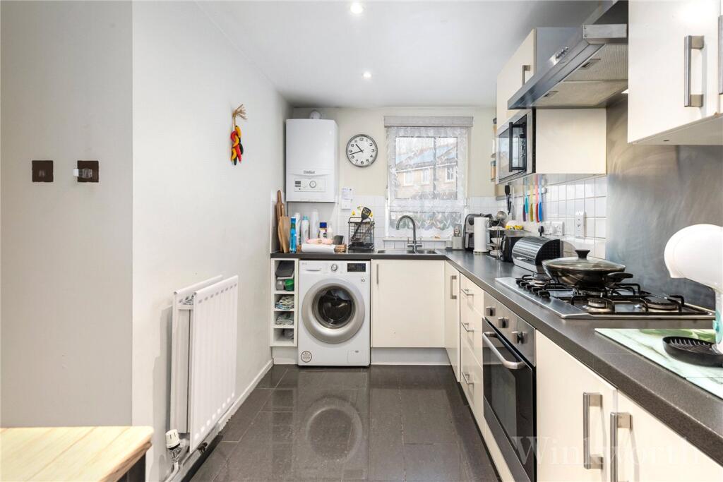 Apartment in London - View 4
