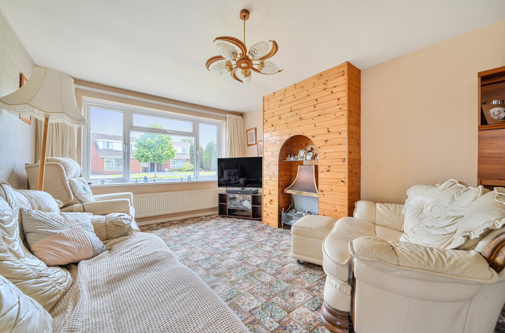 Leconfield Road, Loughborough, Leicestershire photo 2