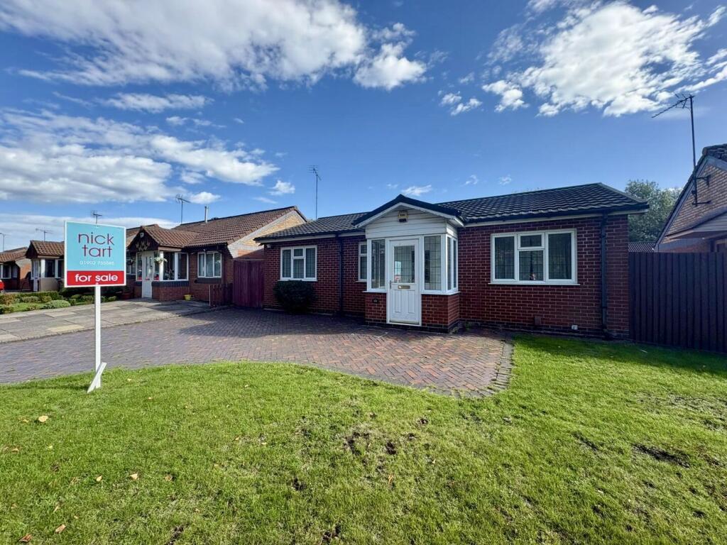 2-bed detached on Henwood Road, Compton, WV6 , £165,000