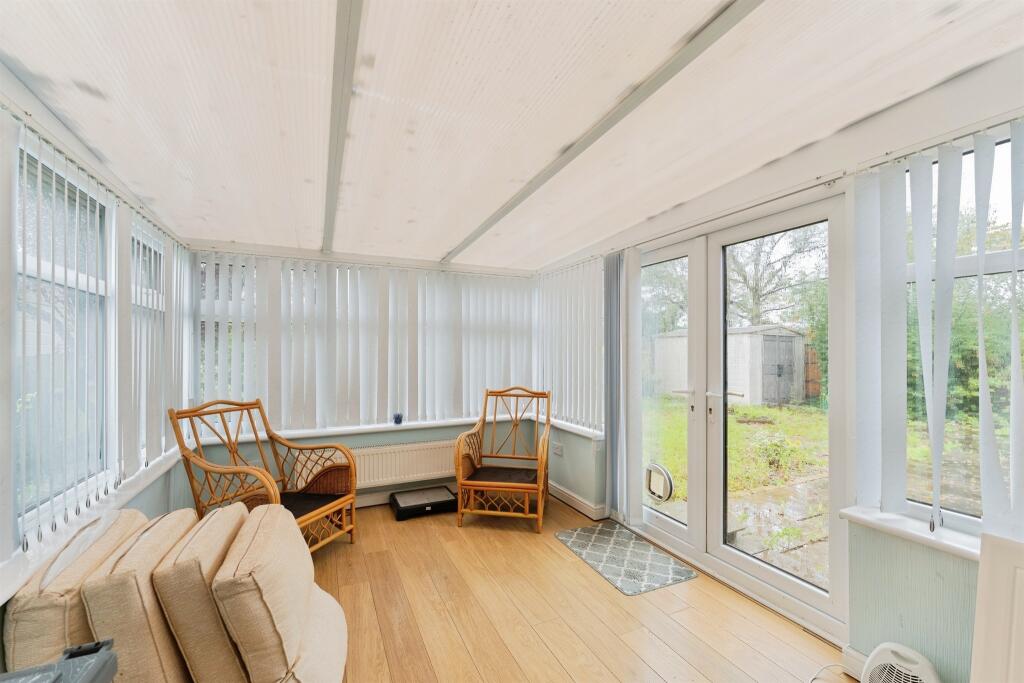Willow Park, Wirral photo 3