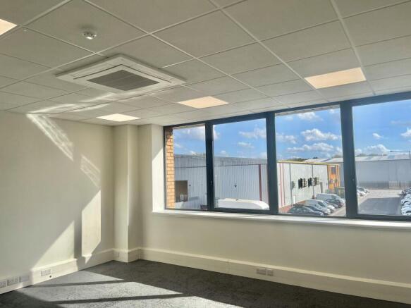3 Beta - FF Office 3.jpeg
