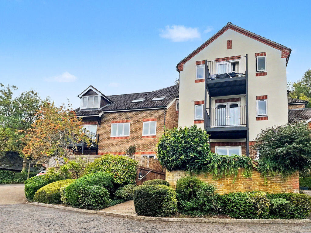 Main image of property: Holly Place - Loudwater - Private Garden - 2 beds/2 baths