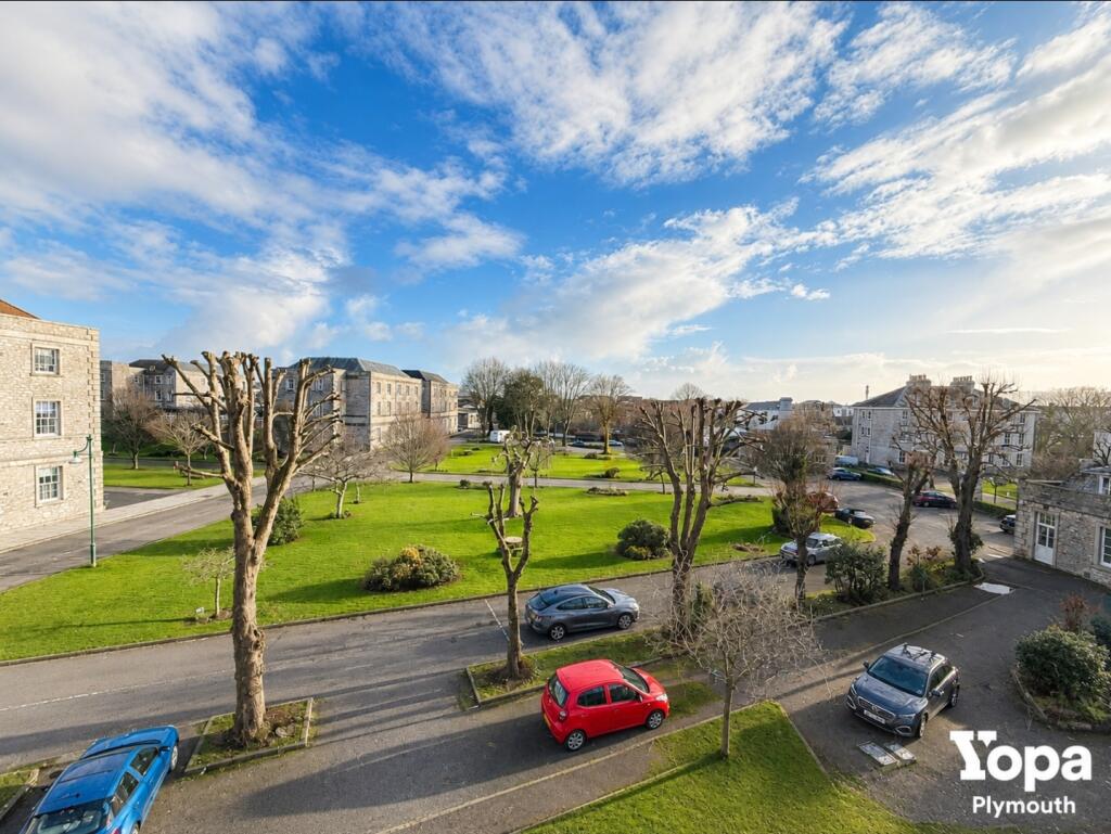 Apartment in Plymouth - View 2