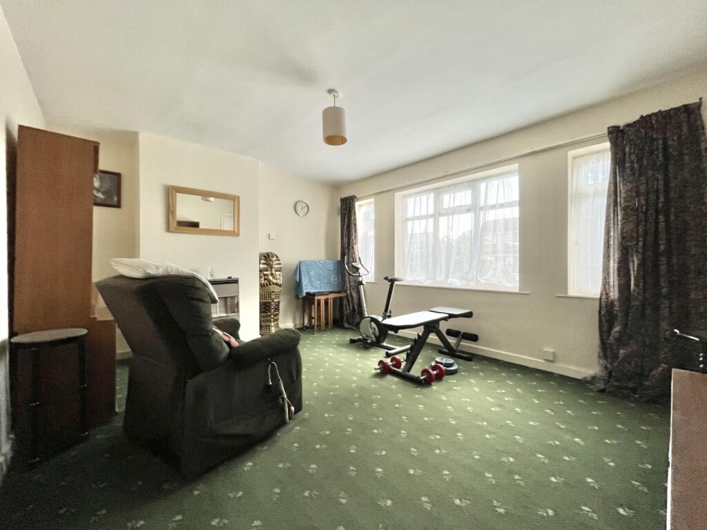 Marsh Lane, Wolverhampton, WV10 photo 3