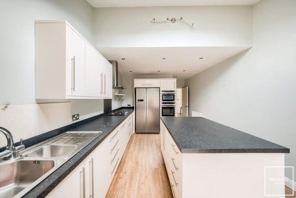 House in Birmingham, West Midlands - View 5