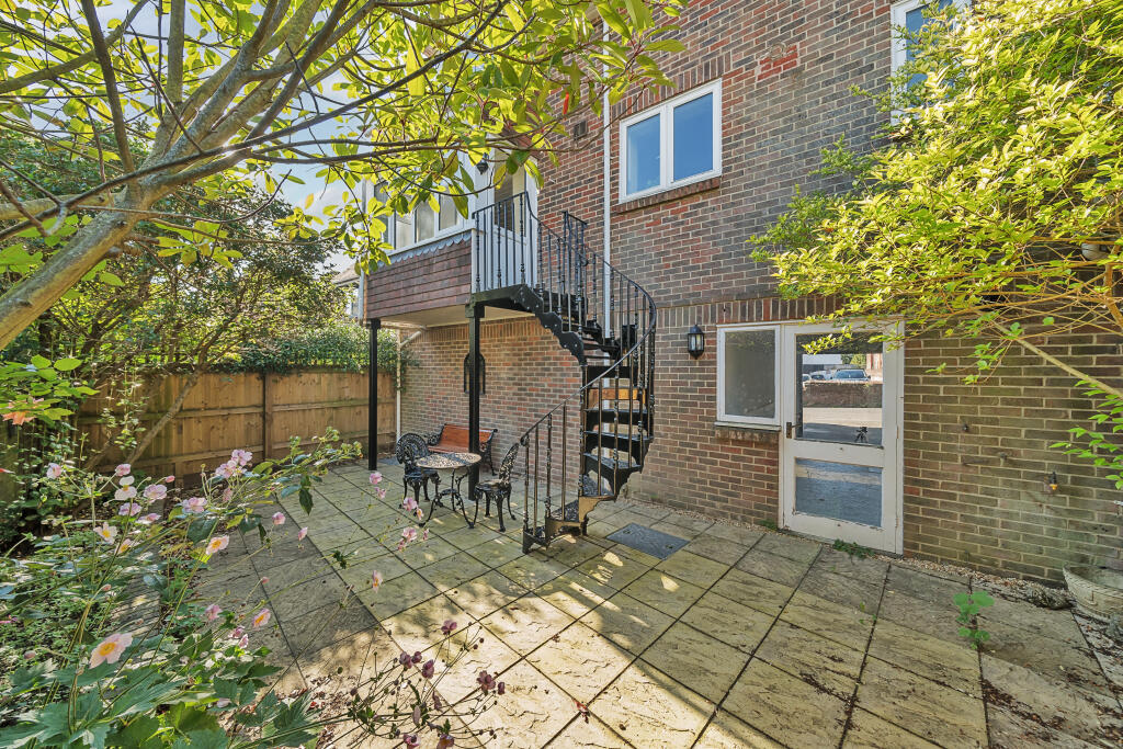Property photo 6