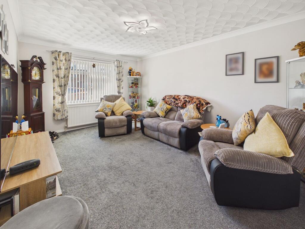 House in Peterborough - View 5
