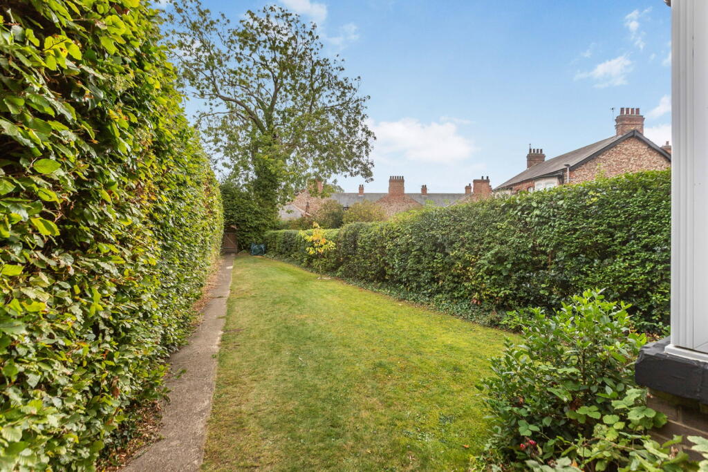 Albert Road,Eaglescliffe,Stockton-on-tees,TS16 0DB photo 4