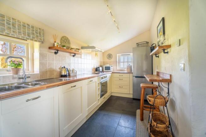 Pencaer Cottage Kitchen