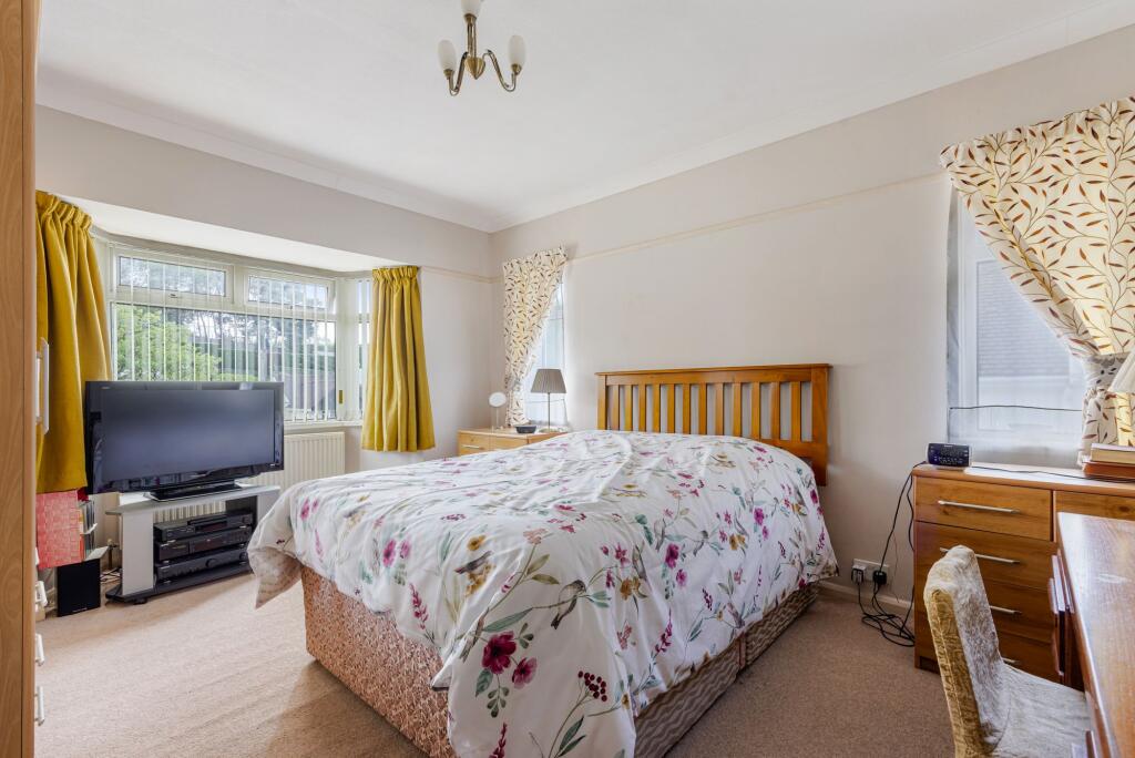 House in Teignbridge, Milber, Newton Abbot - More