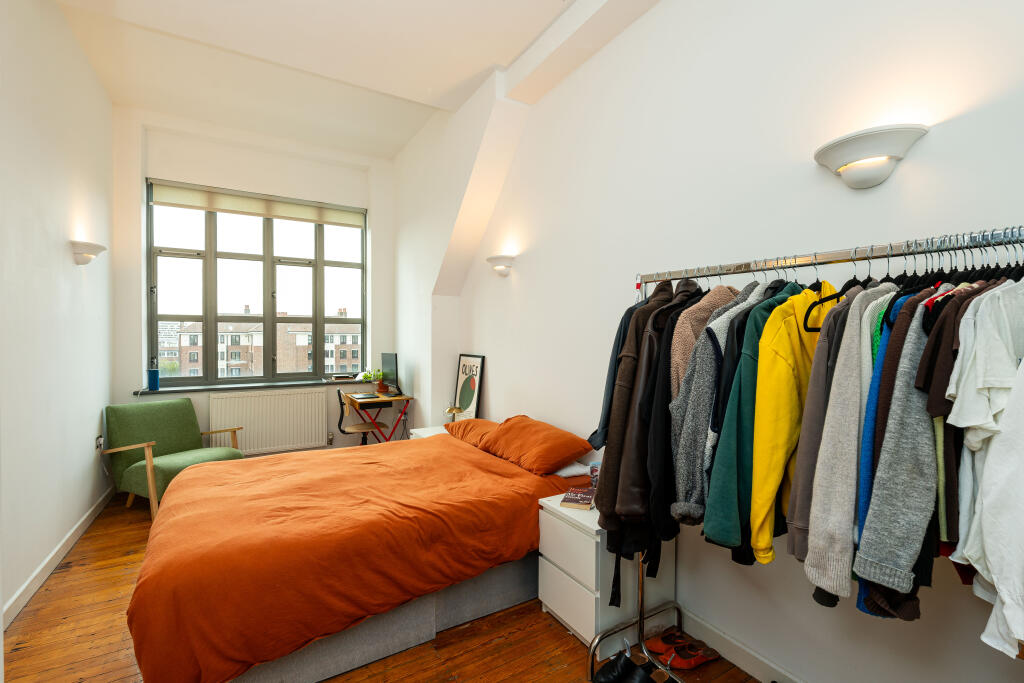 Apartment in London - View 5