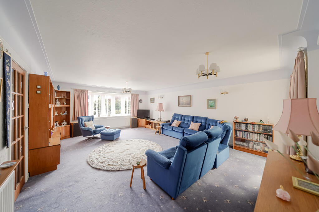 House in Wirral, Liverpool City Region - View 2
