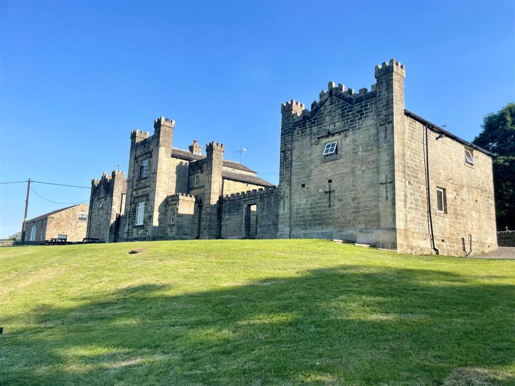 Main image of property: Foxholes Farmhouse, Low Bradfield, S6