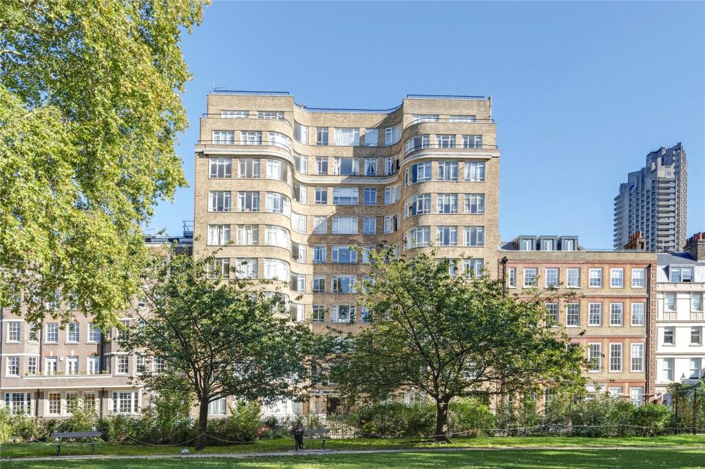 Main image of property: Charterhouse Square, EC1M