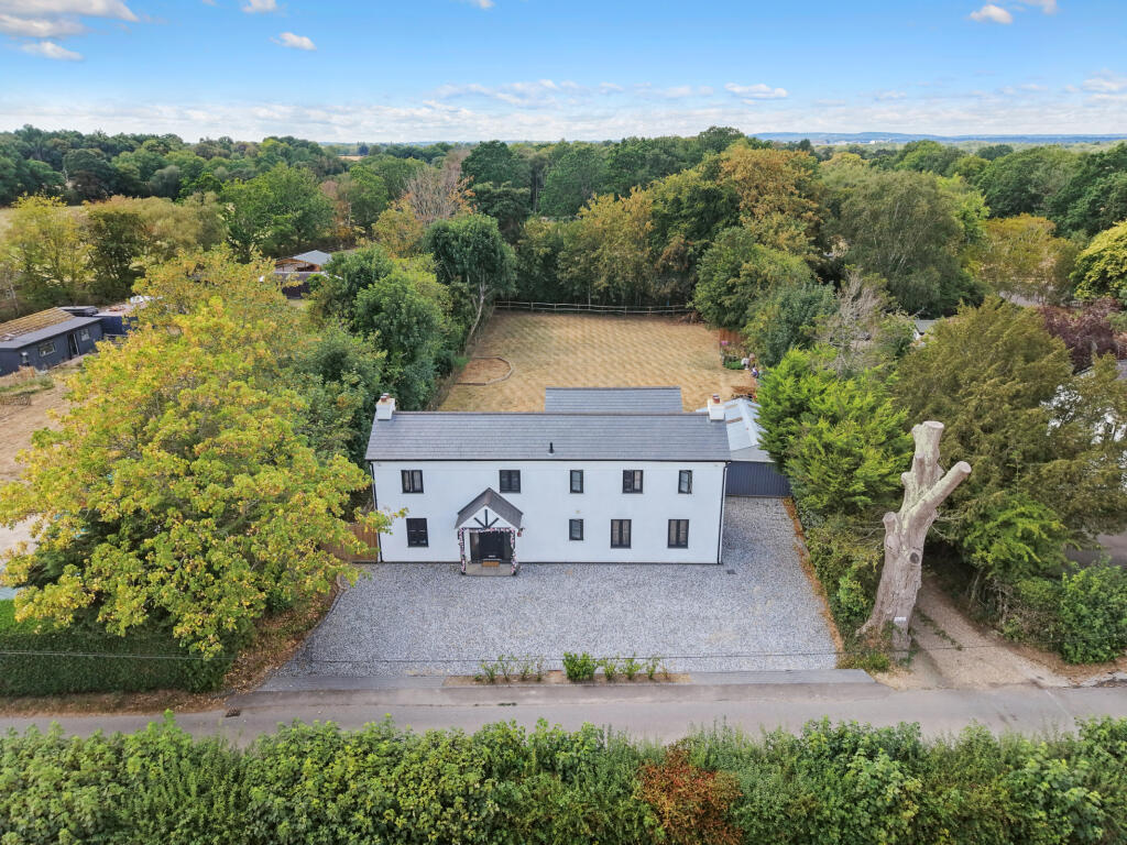 Main image of property: East Hill Lane, Copthorne, Crawley, Surrey, RH10