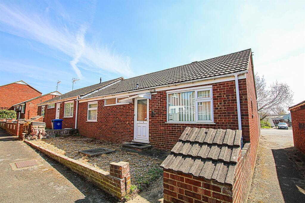 Main image of property: Vincent Close, Newmarket