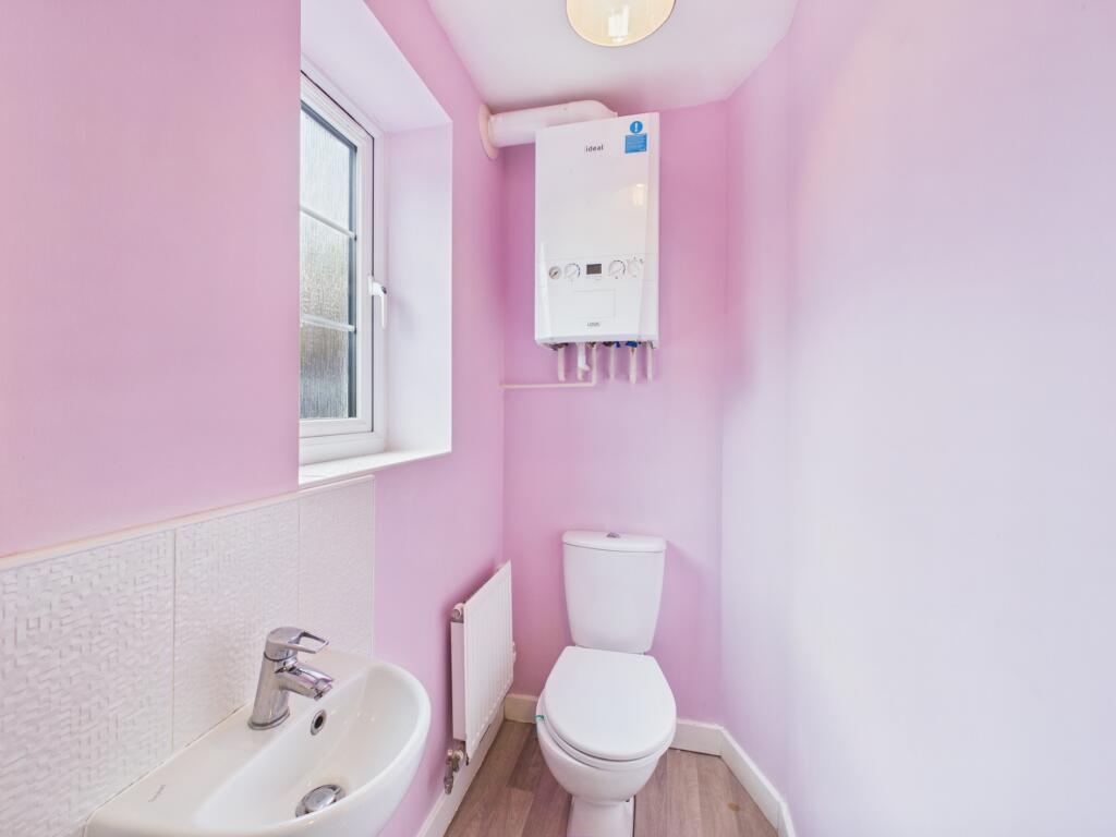 House in Stoke-on-Trent - View 5