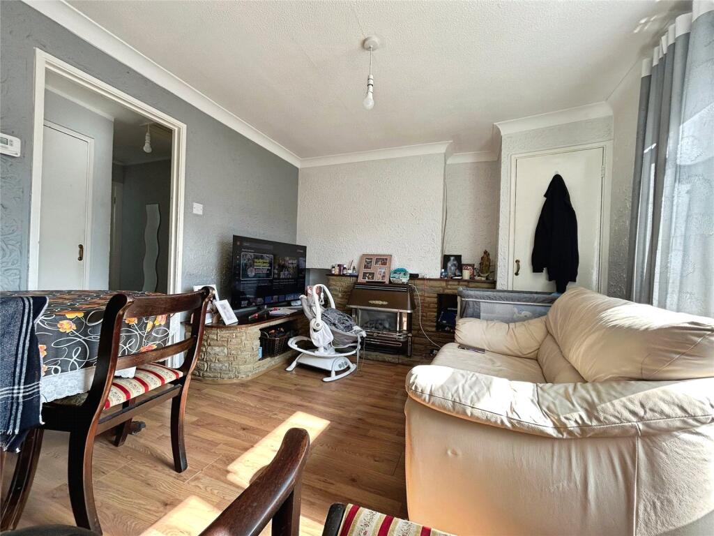 Rivermill, Harlow, Essex photo 3