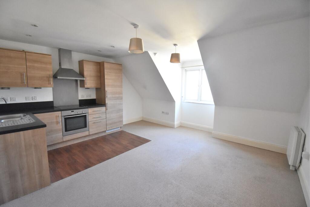 Apartment in Colchester - View 5