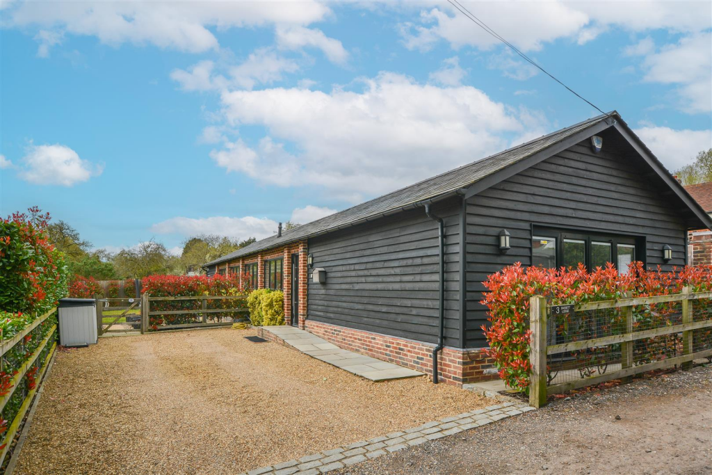 Main image of property: Magpie Lane, Little Warley, Brentwood