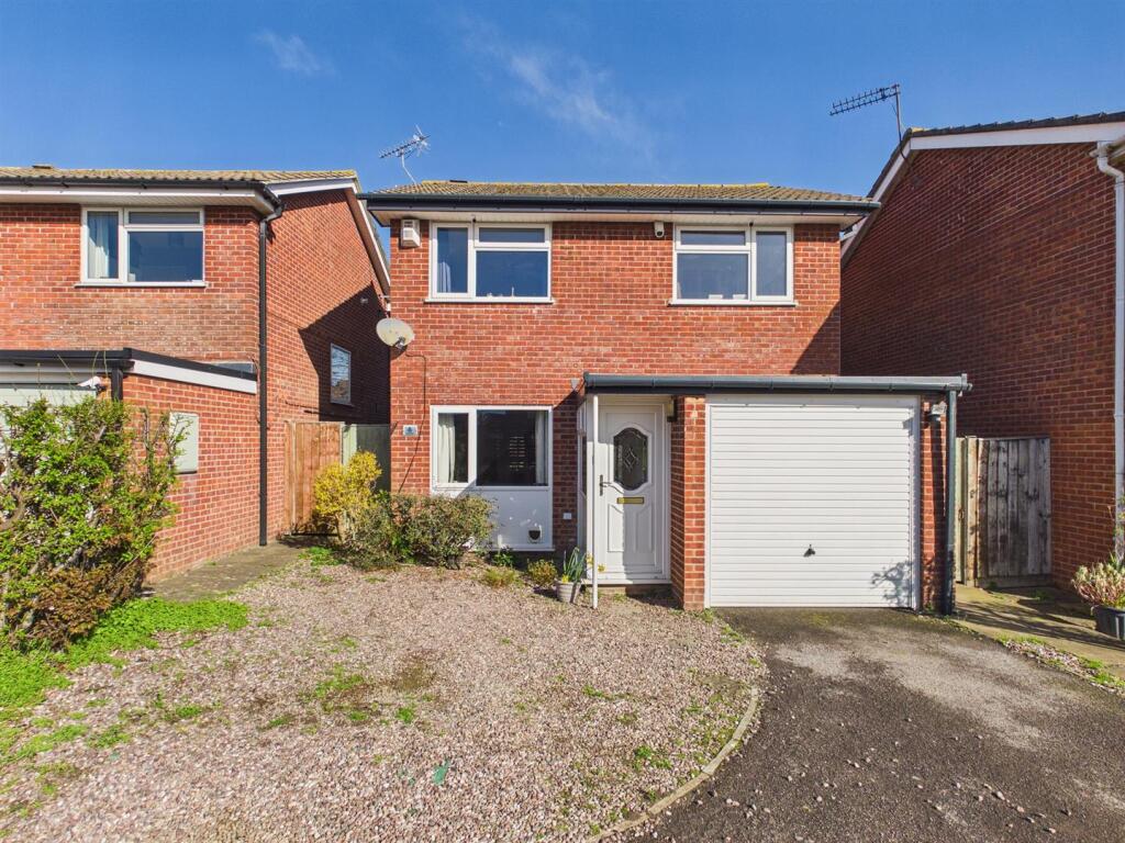 Main image of property: Tern Close, Abbeydale, Gloucester
