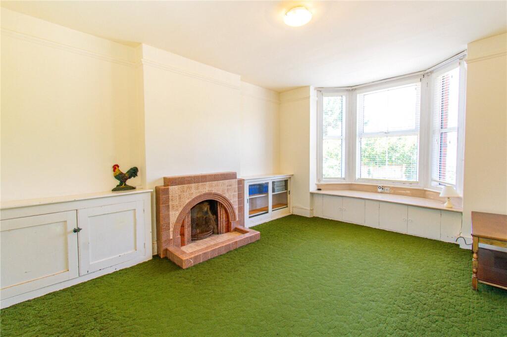 House in Thatcham, West Berkshire - View 4